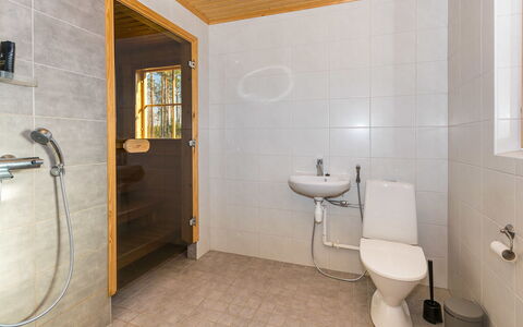 Lokinsiipi: Flooring, Plumbing Fixture, Floor, Wood, Interior Design, Bathroom, Bathroom Sink, Ceiling, Sink, Tap