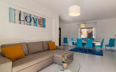 Galé 600M from the Beach: Couch, Property, Furniture, Table, Product, Living Room, Studio Couch, Lighting, Architecture, Interior Design