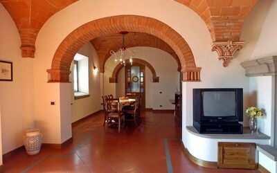 Accommodation:&nbsp;Colline 1