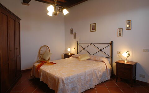 La Valle: Bedroom, Bed, Room, Furniture, Bed Sheet, Property, Bed Frame, Bedding, Interior Design, Floor