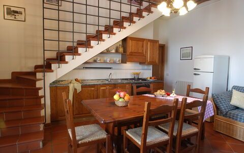 La Valle: Room, Property, Building, Furniture, Interior Design, House, Table, Floor, Dining Room, Real Estate