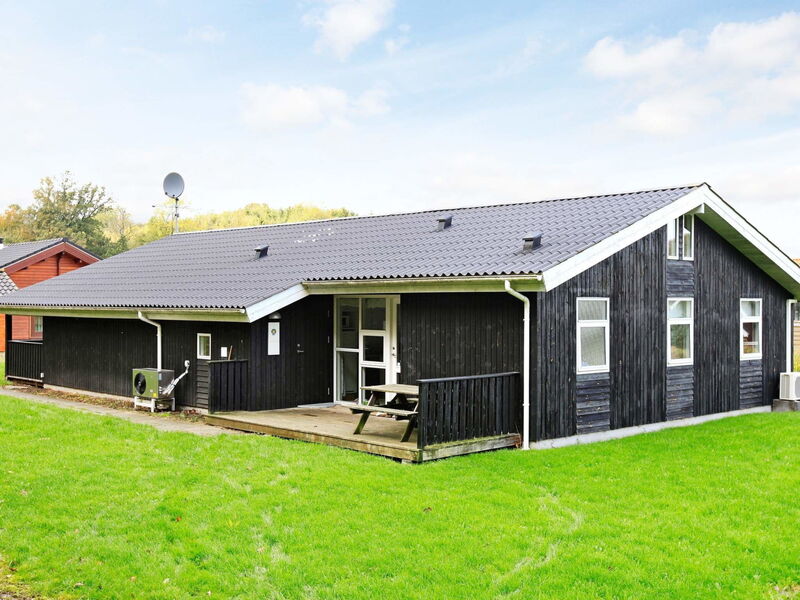 Pøt Strandby