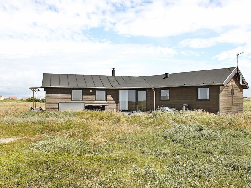 Lild Strand