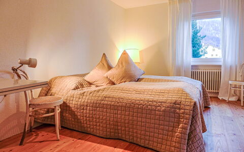 Chesa Vuorcha: Furniture, Comfort, Window, Wood, Textile, Shade, Interior Design, Building, Flooring, Floor