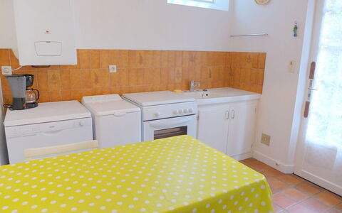 Pasteur: Cabinetry, Property, Furniture, Sink, Kitchen, Drawer, Window, Interior Design, Flooring