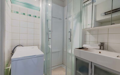 Accommodation:&nbsp;Les Marquises 964.5