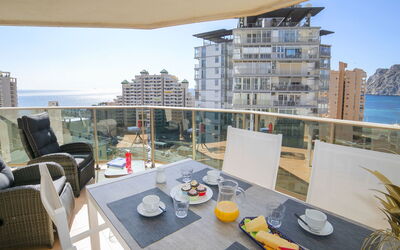 Accommodation:&nbsp;Esmeralda Suites 315.4
