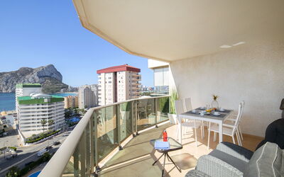 Accommodation:&nbsp;Esmeralda Suites 315.4