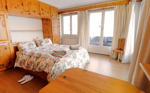Lani: Furniture, Building, Comfort, Azure, Curtain, Window, Wood, Textile, Floor, Shade