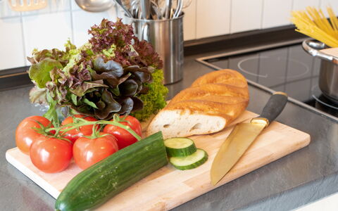 Norddeich 794: Food, Tableware, Table, Countertop, Ingredient, Natural Foods