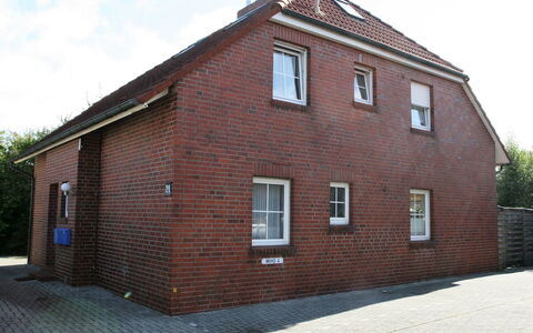 Norddeich 716: Property, Sky, Building, Window, Wood, House, Cloud, Brickwork, Brick
