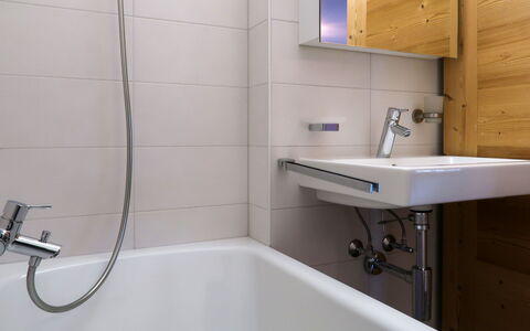 Nendaz 657: Tap, Mirror, Plumbing Fixture, Sink, Property, Bathroom Sink, Bathroom, Purple, Bathroom Cabinet