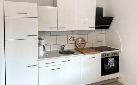 Hexenhuus: Cabinetry, Building, Countertop, Kitchen Appliance, Kitchen Stove, Home Appliance, Tableware, Cooktop, Kitchen, Gas Stove