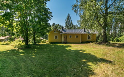 Rauhalinna: Cottage, House, Home, Garden Buildings, Siding, Log Cabin, Farmhouse, Estate, Shed, Yard