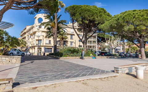 Les Sirènes: Sky, Building, Property, Plant, Tree, Azure, Road Surface, Shade, Urban Design, Window