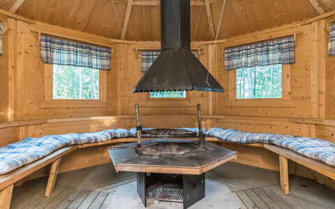 Villa Eerola: Cottage, House, Home, Garden Buildings, Siding, Log Cabin, Farmhouse, Estate, Shed, Yard
