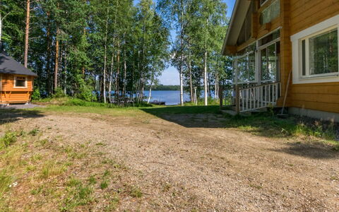 Katariina: Grass, House, Cottage, Land Lot, Home, Estate, Lawn, Siding, Farmhouse, Porch