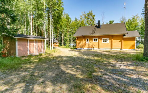 Katariina: Cottage, House, Home, Garden Buildings, Siding, Log Cabin, Farmhouse, Estate, Shed, Yard