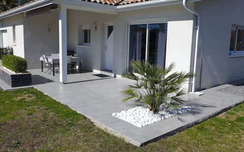Sainte Marie: Plant, Property, Window, Building, Tree, House, Land Lot, Road Surface, Sky, Interior Design