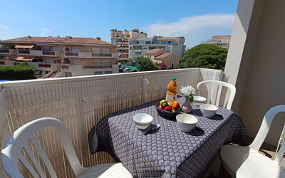 Accommodation:&nbsp;Le Vieux Port 161.2