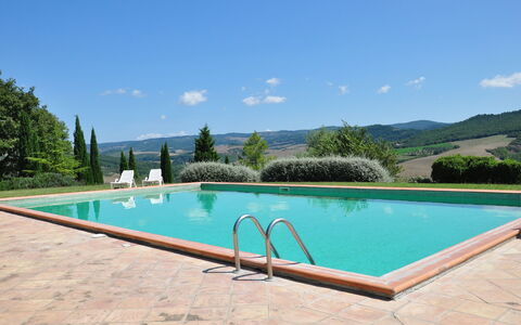 Le Querce Di Campocane: Swimming Pool, Property, Leisure, Water, Vacation, Real Estate, Estate, Villa, House, Building