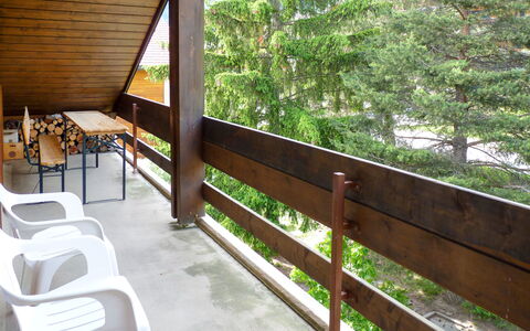 Orion 205: Wood, Botany, Tree, Shade, Fence, Grass, Hardwood, Leisure, Cottage