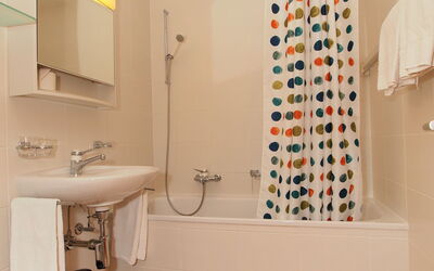 Accommodation:&nbsp;Fénestral R01 505.1