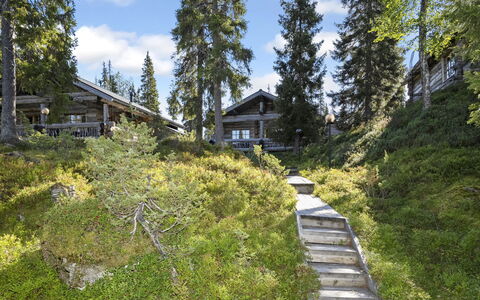 Villa Vuosselinjärvi: Apartment, Residential Area, Condominium, Urban Design, Balcony, Mixed-Use, Resort, Estate, Hotel, Shade
