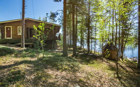 Patu: Tree, Wood, Cottage, Woodland, Land Lot, Forest, Log Cabin, Home, Trunk, Garden Buildings