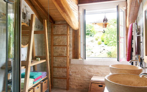 Moulin de Rabine: Room, Bathroom, Property, Building, Interior Design, House, Ceiling, Home, Floor, Wall