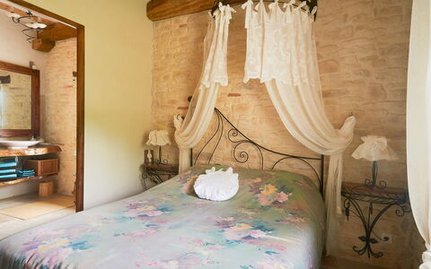 Moulin de Rabine: Bedroom, Bed, Furniture, Room, Canopy Bed, Property, Bed Frame, Interior Design, Bedding, Bed Sheet