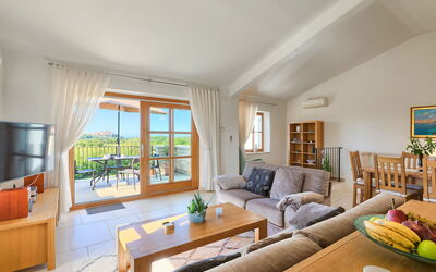 Veronica 200.3: Living Room, Room, Property, Furniture, Interior Design, Building, House, Real Estate, Coffee Table, Table
