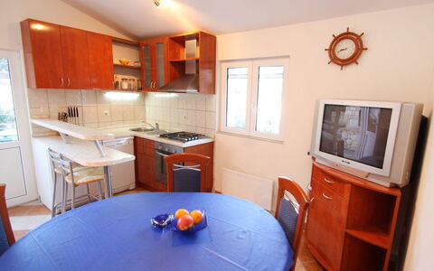 Ratimir: Table, Cabinetry, Furniture, Property, Chair, Blue, Window, Picture Frame, Drawer, Wood