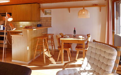 Accommodation:&nbsp;Les Arsets 01 203 500.6