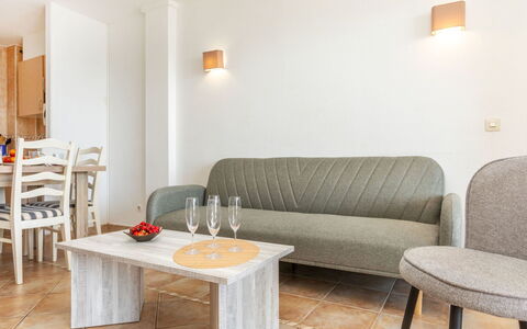Accommodation:&nbsp;Vermell 230.8