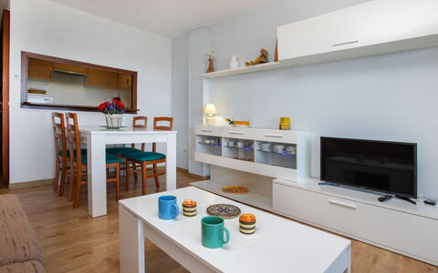 Accommodation:&nbsp;Vermell 230.11