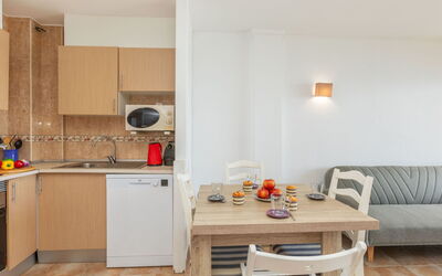 Accommodation:&nbsp;Vermell 230.8