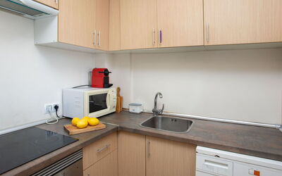 Accommodation:&nbsp;Vermell 230.11
