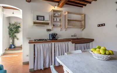 Accommodation:&nbsp;Crepuscolo 810.4