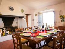 Monte San Savino 830