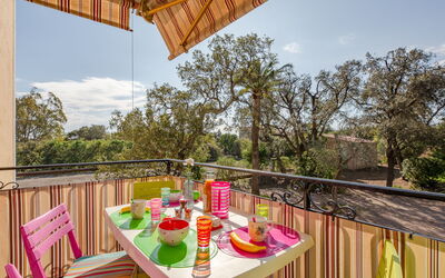 Accommodation:&nbsp;La Nuit de Mai 113.6