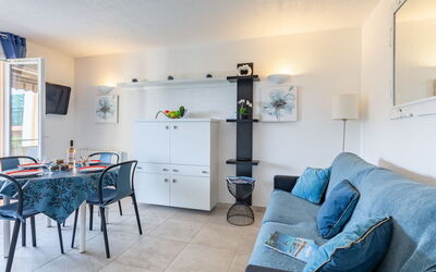Accommodation:&nbsp;La Nuit de Mai 113.5