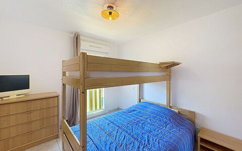 Saint Aygulf 140: Flooring, Floor, Bed, Interior Design, Bedroom, Wood, Furniture, Ceiling, Room, Bed Sheet
