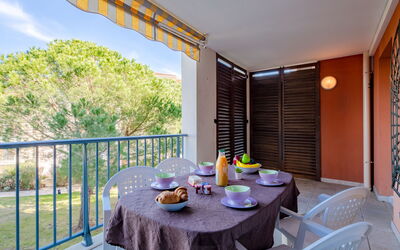 Accommodation:&nbsp;Le Grand Parc 140.10