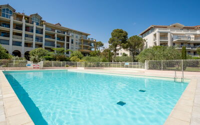 Accommodation:&nbsp;Le Grand Parc 140.14