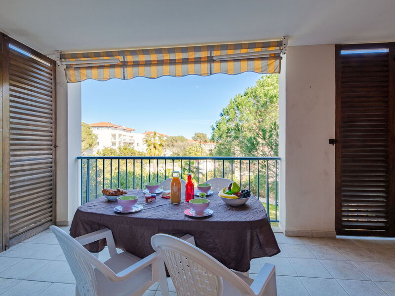 Accommodation:&nbsp;Le Grand Parc 140.10