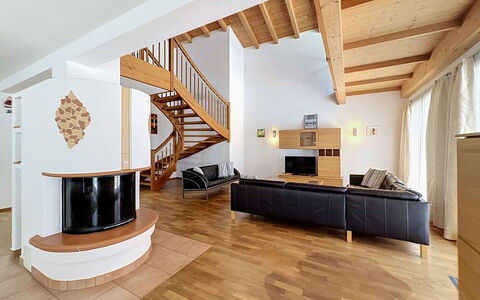 Linnehan: Interior Design, Flooring, Floor, Furniture, Wood, Ceiling, Wood Flooring, Couch, Room, Living Room