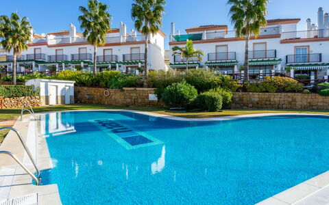 Las Lomas de Cabopino: Swimming Pool, Property, Resort, Real Estate, Building, Leisure, Vacation, Hotel, Apartment, House