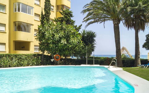 Puerto Paraíso: Swimming Pool, Property, Building, Resort, Real Estate, House, Apartment, Vacation, Leisure, Palm Tree
