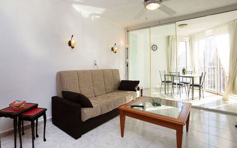 Calpe Calp 342: Table, Furniture, Property, Couch, Wood, Interior Design, Comfort, House, Floor, Flooring